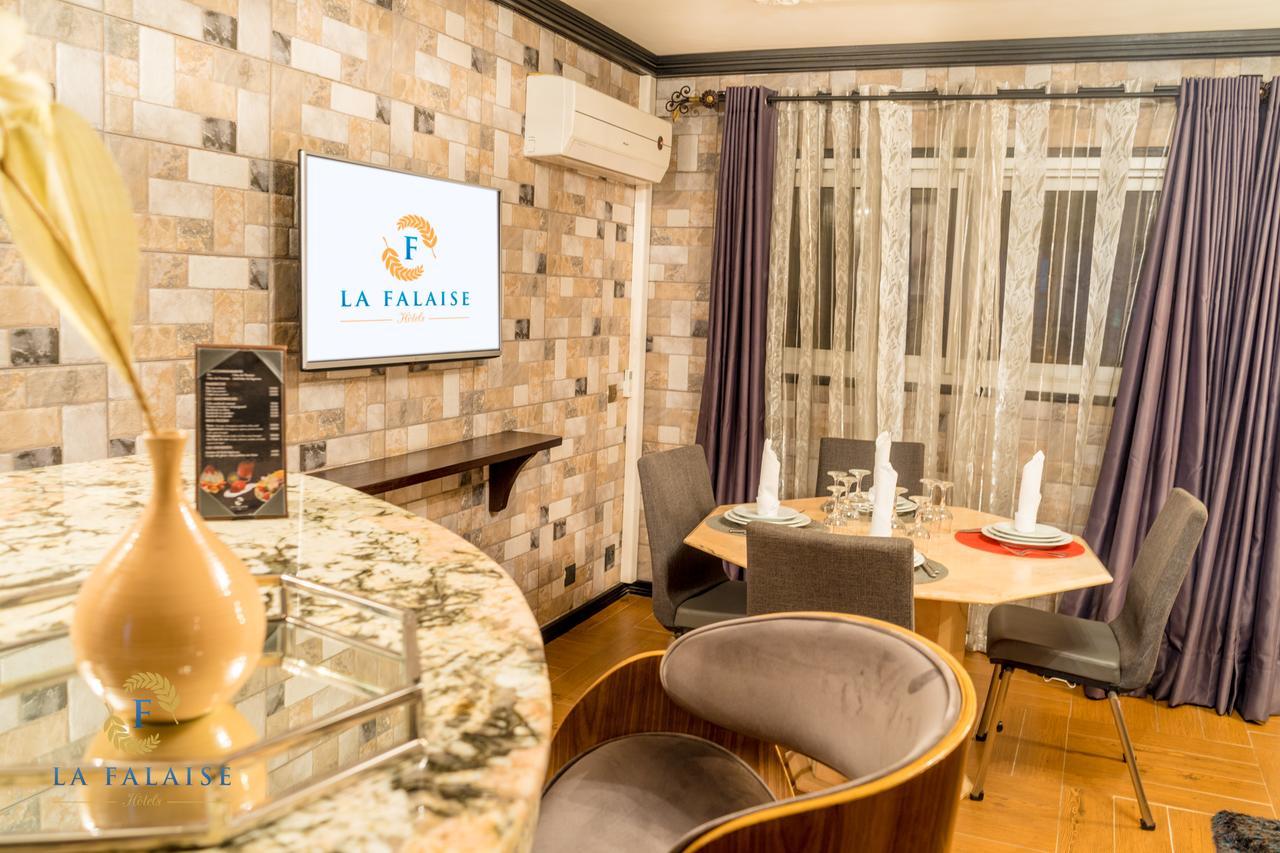 Hotel Résidence La Falaise Douala Exterior foto
